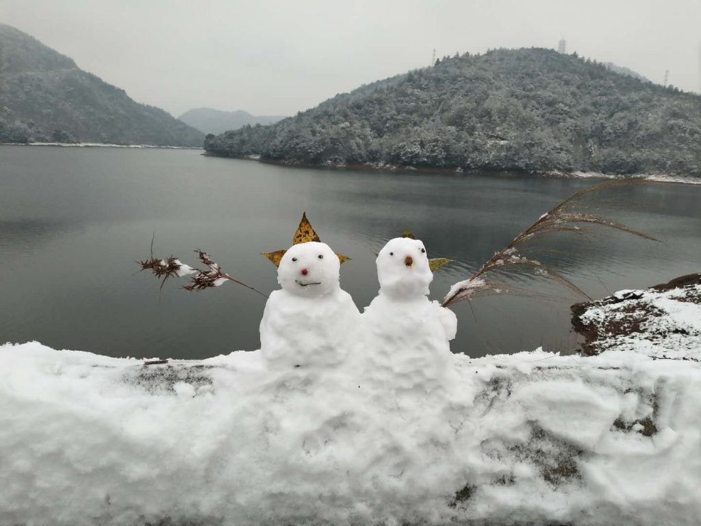 我们的第一个四年-落雪满苍穹
